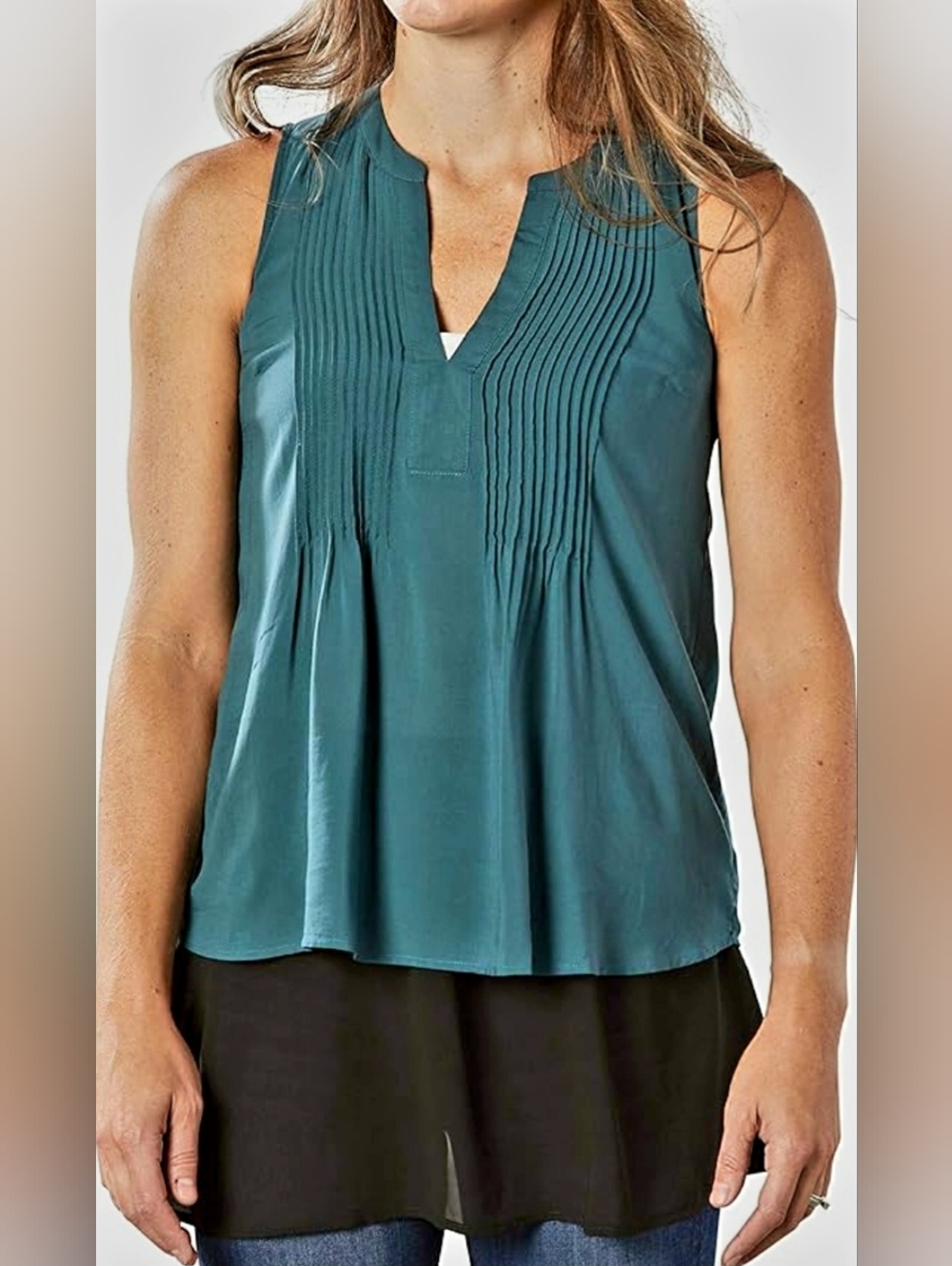 Old Navy Pintuck Sleeveless Camisole in Teal